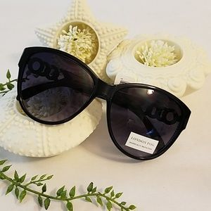 London Fog Sun Glasses
